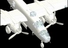 HK Models 1:32 -B-25J Mitchell 
