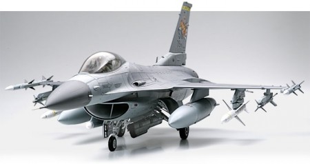 Tamiya 1:32 - 60315 F-16 CJ block 50