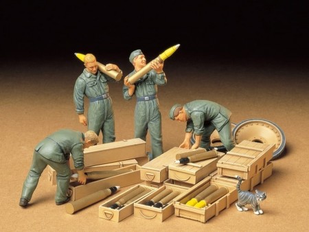 Tamiya 1:35 - 35188 German Tank Ammo-Loading Crew Set