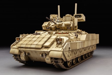 Meng Model 1:35 - M3A3 Bradley w/BUSK III (SS-006)