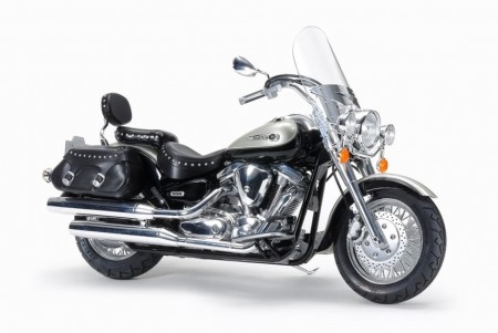 Tamiya 1:12 - Yamaha XV1600 Roadstar Custom (14135)