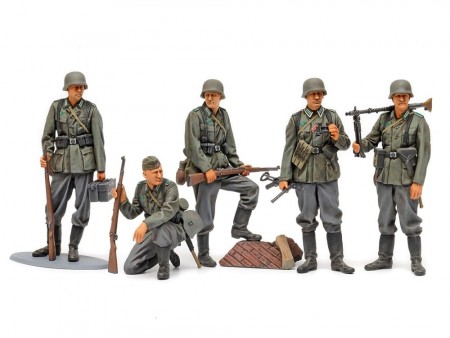 Tamiya 1:35 - 35371 German Infantery Mid WWII