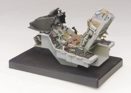 Italeri 1:12 - F-16 Cockpit (2990)