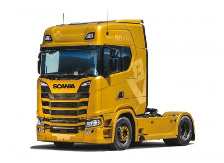 Italeri 1:24 - Scania S730 Highline 4x2 (3927)