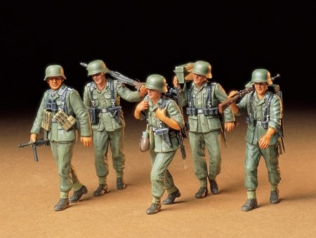 Tamiya 1:35 - 35184 German Machine Gun Crew