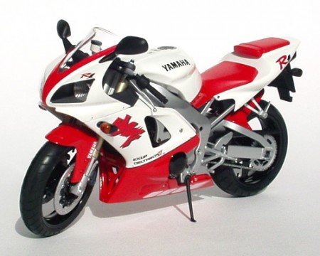 Tamiya 1:12 - Yamaha YZF-R1 (14073)